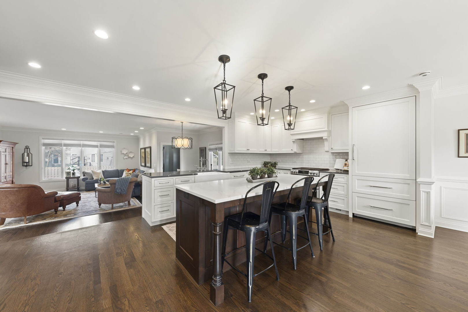 1320 Santa Rosa Avenue Wheaton, IL 60187 - Photo 6 of 31