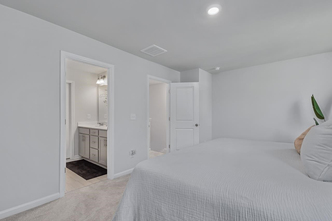 2536 Laurel Valley Way Raleigh, NC 27604 - Photo 17 of 28 Photo 17
