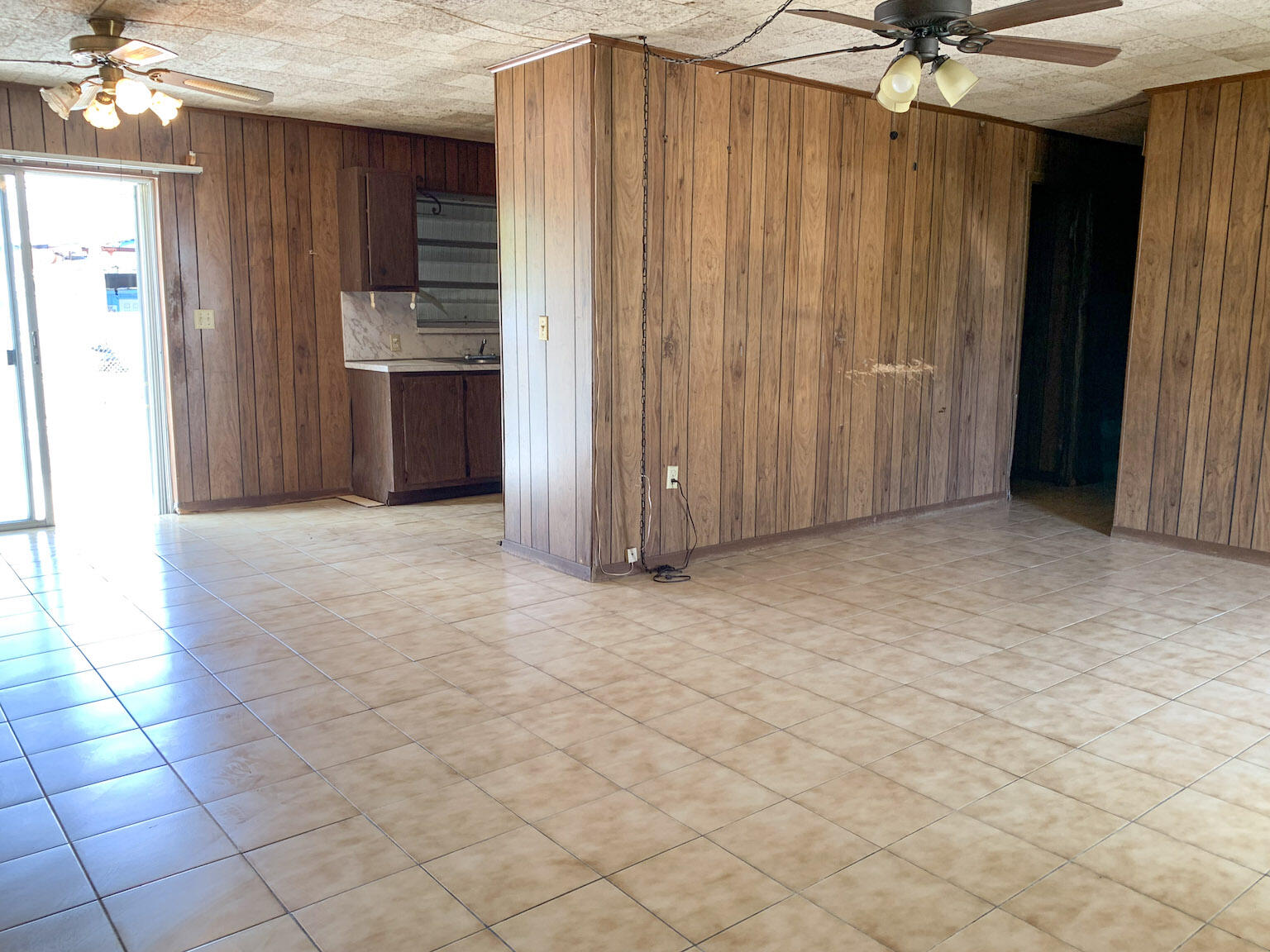 17 6th Avenue Stock Island, FL 33040 - Photo 12 of 28 an empty room with closet and windows