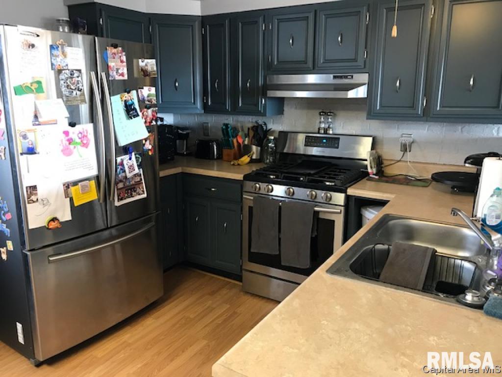 935 Wood Road Jacksonville, IL 62650 - Photo 6 of 15