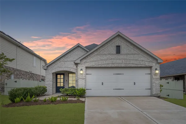 $325,000 | 10521 Preserve Way, Conroe, TX 77385