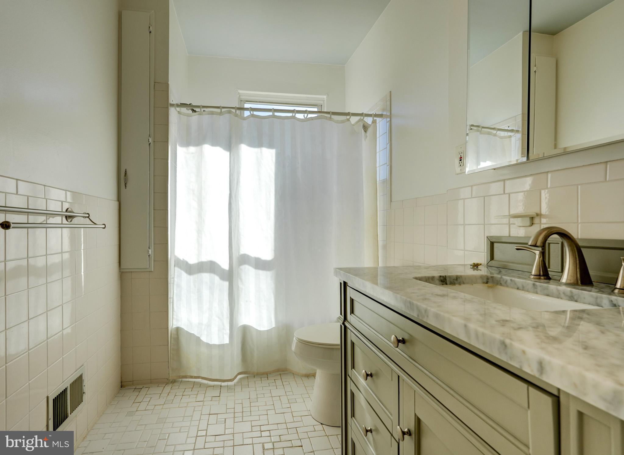 1209 I Street Southeast Washington, DC 20003 - Photo 27 of 30