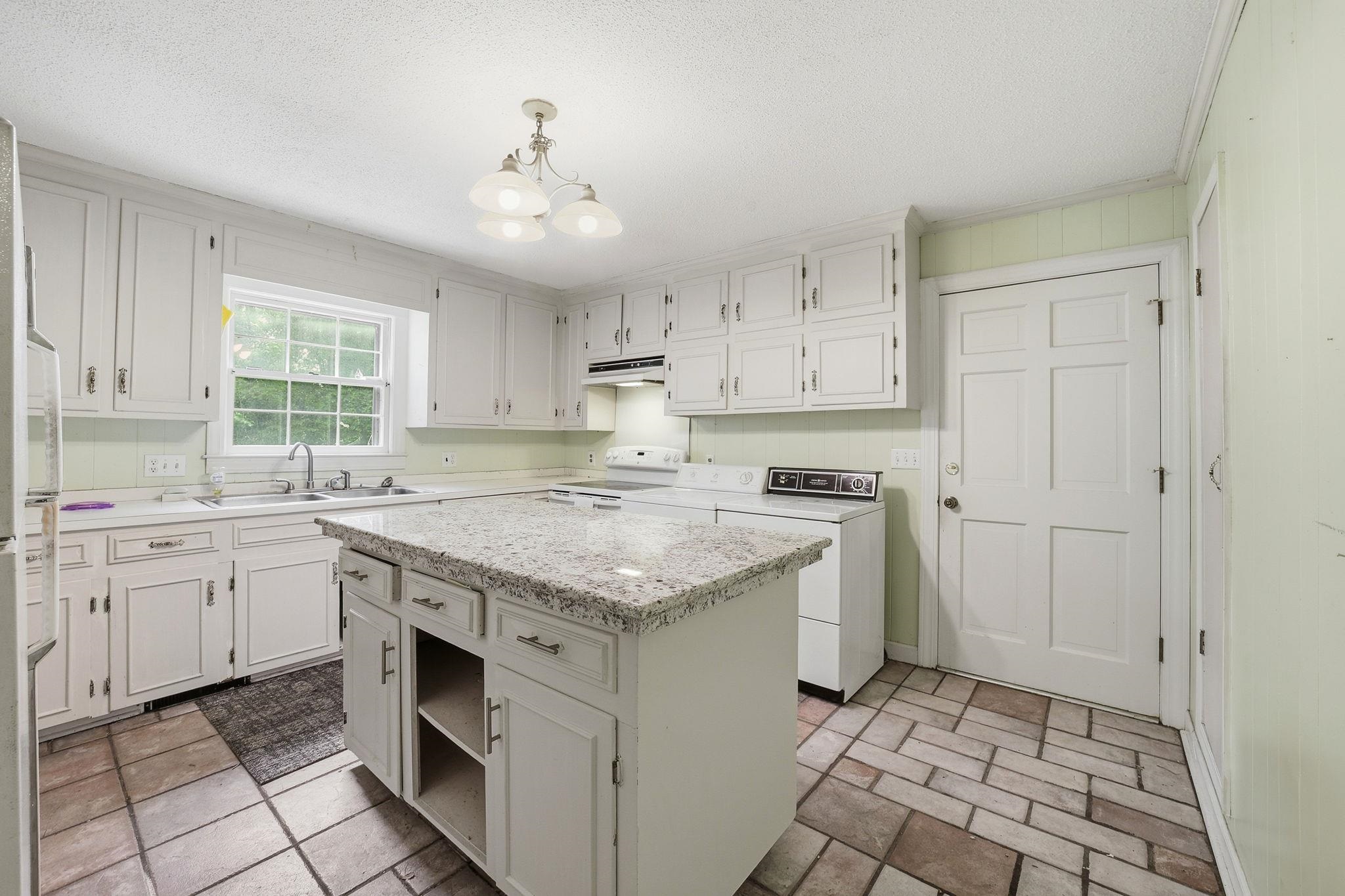 5347 State Rd S-34-29 Mullins, SC 29574 - Photo 15 of 59