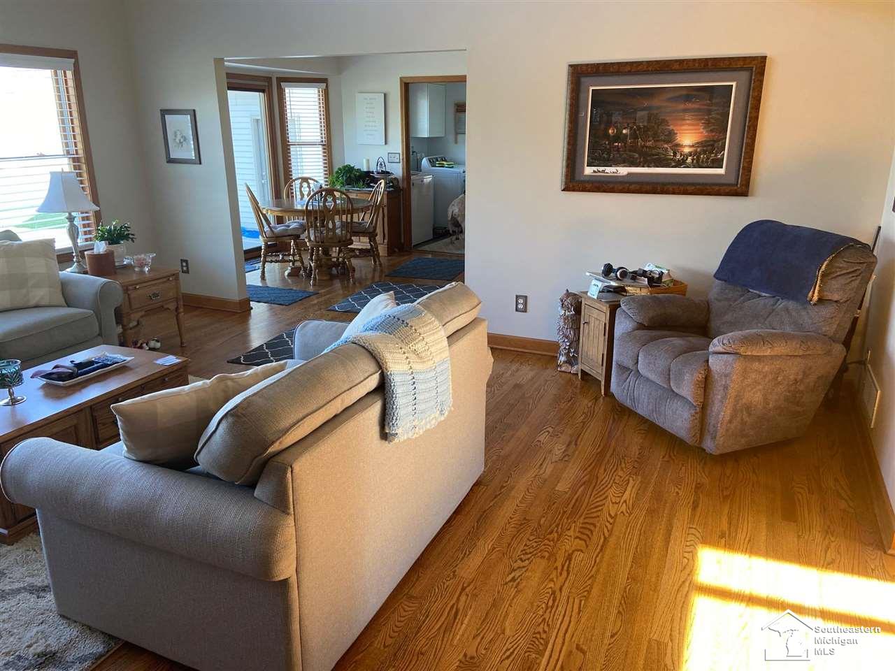 2133 North Raisinville Road Monroe, MI 48162 - Photo 12 of 34