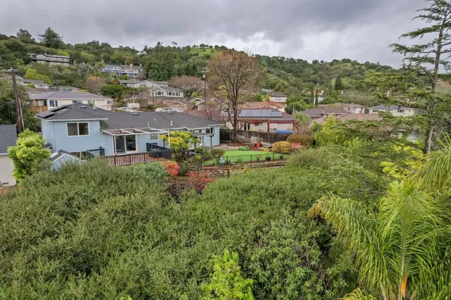 $2,950,000 | 2780 Bromley Drive, San Carlos, CA 94070