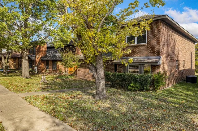 $275,000 | 4010 David Drive, Rowlett, TX 75088