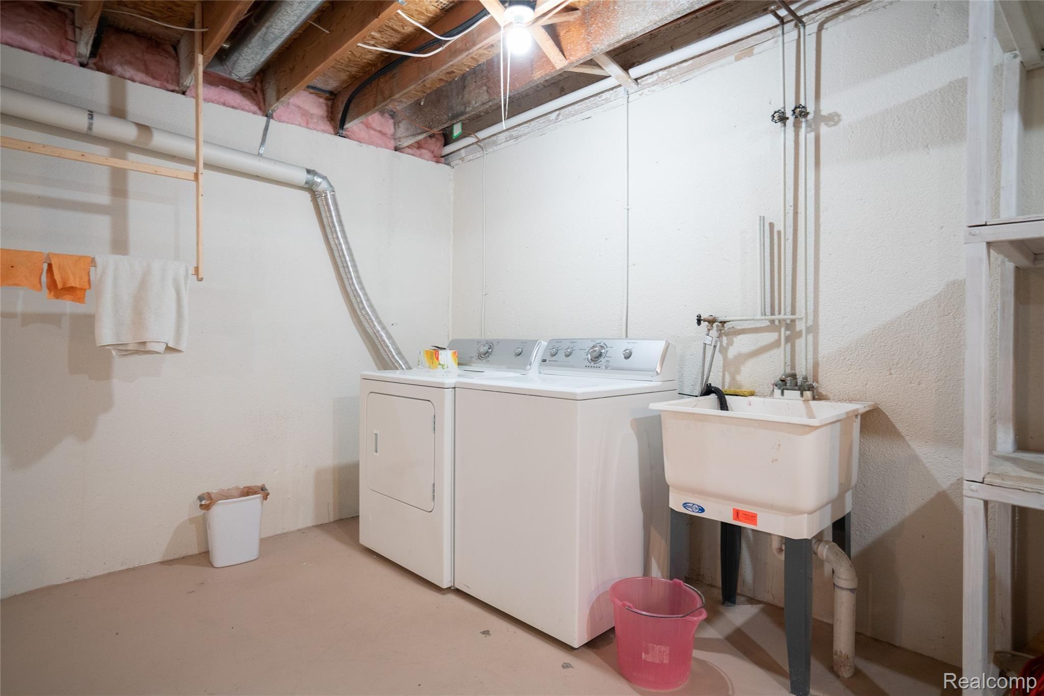 706 Preston Court Rochester, MI 48307 - Photo 28 of 29 Preston-28.jpg