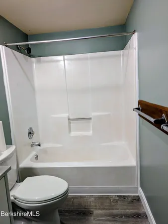 $1,500 | 1 Pebble Street, Unit B, North Adams, MA 01247