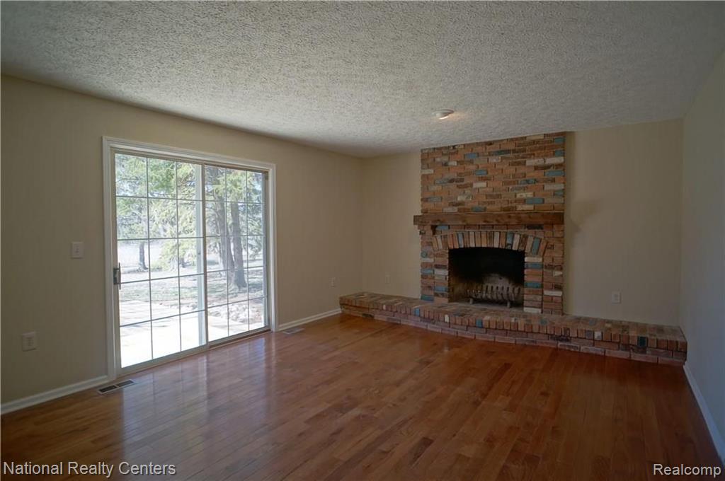1275 West Fairview Lane Rochester Hills, MI 48306 - Photo 11 of 30