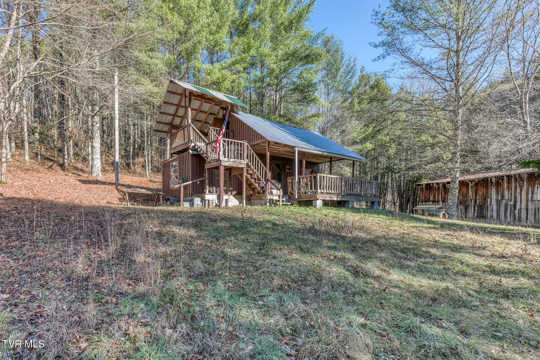 240 Phil Arnett Road Roan Mountain, TN 37687 - Photo 2 of 33 240 Phil Arnett Rd-2