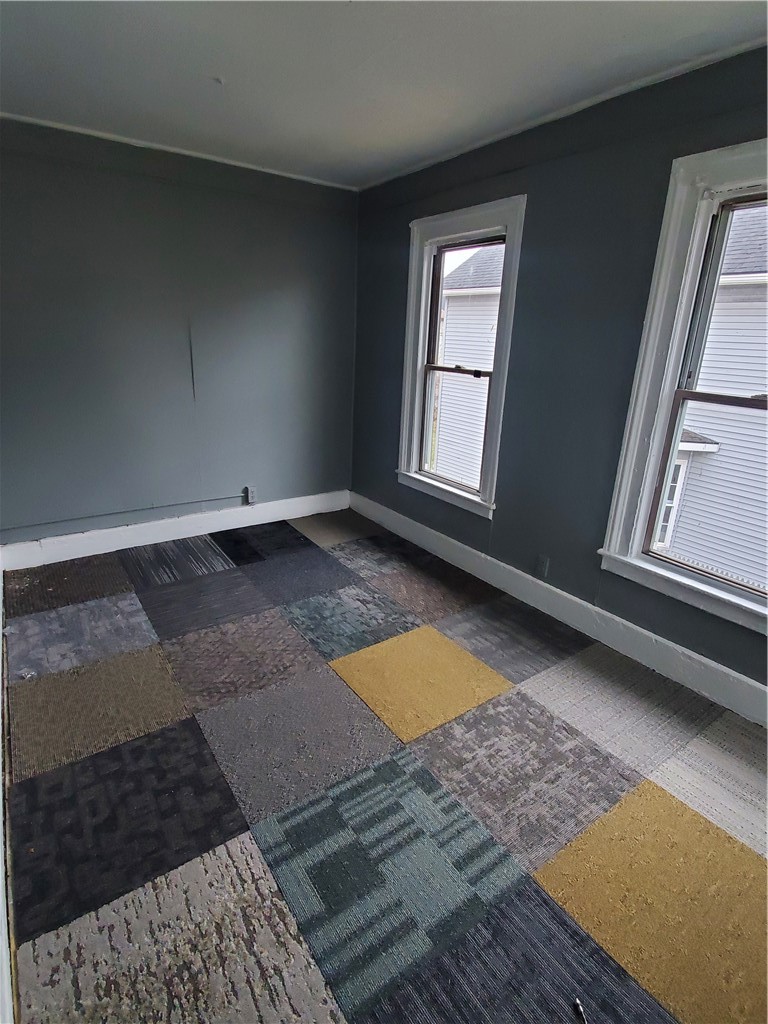 102 Jefferson Avenue Rochester, NY 14611 - Photo 14 of 21 4 bedroom - 2nd bedroom