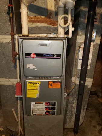 $84,900 | 102 Jefferson Avenue, Rochester, NY 14611