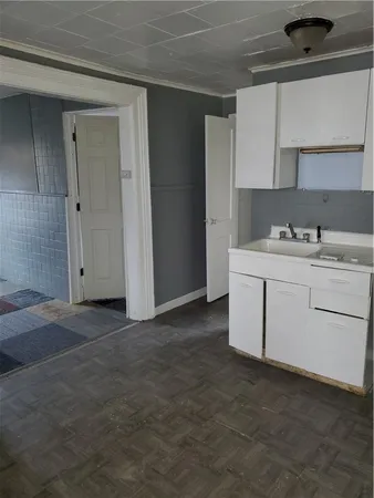 $84,900 | 102 Jefferson Avenue, Rochester, NY 14611