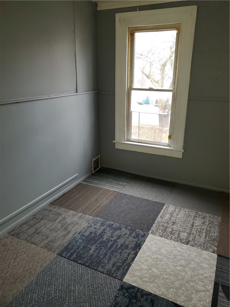 102 Jefferson Avenue Rochester, NY 14611 - Photo 6 of 21 1 bedroom