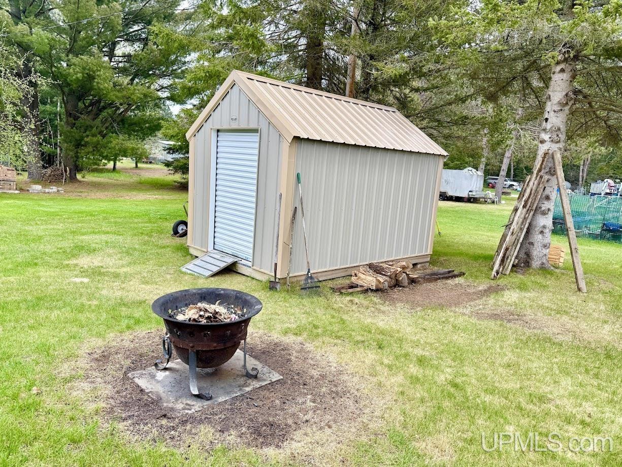 3873 14.5 Road Escanaba, MI 49829 - Photo 38 of 41
