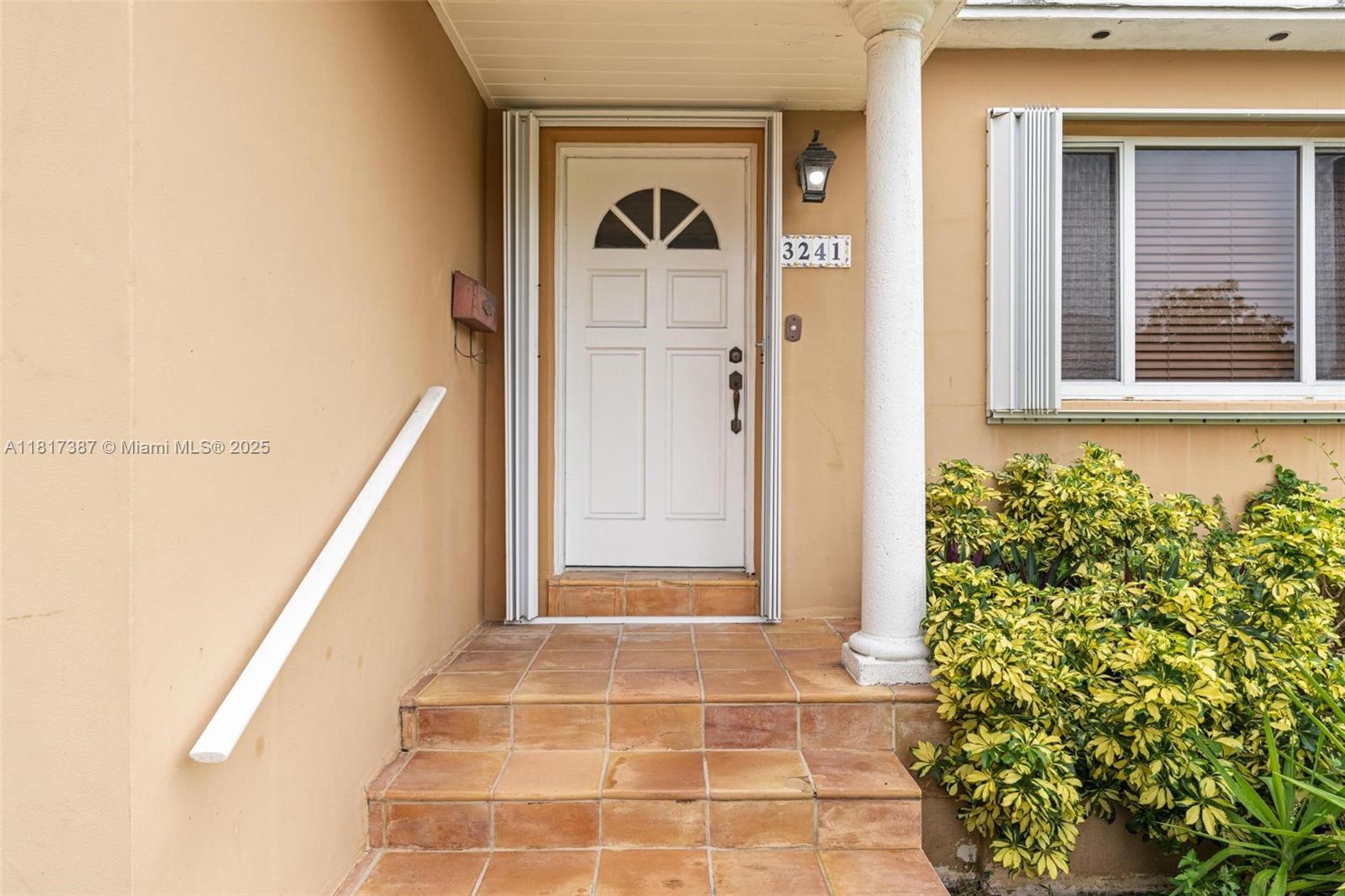 3241 Southwest 20th Street Miami, FL 33145 - Photo 3 of 25