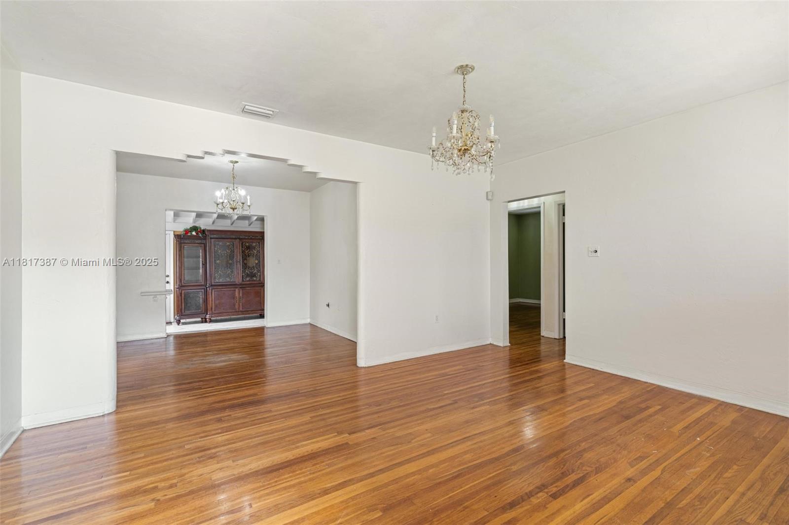 3241 Southwest 20th Street Miami, FL 33145 - Photo 4 of 25