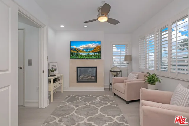 $6,250,000 | 3000 Grand Canal, Venice, CA 90291