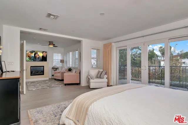 $6,250,000 | 3000 Grand Canal, Venice, CA 90291