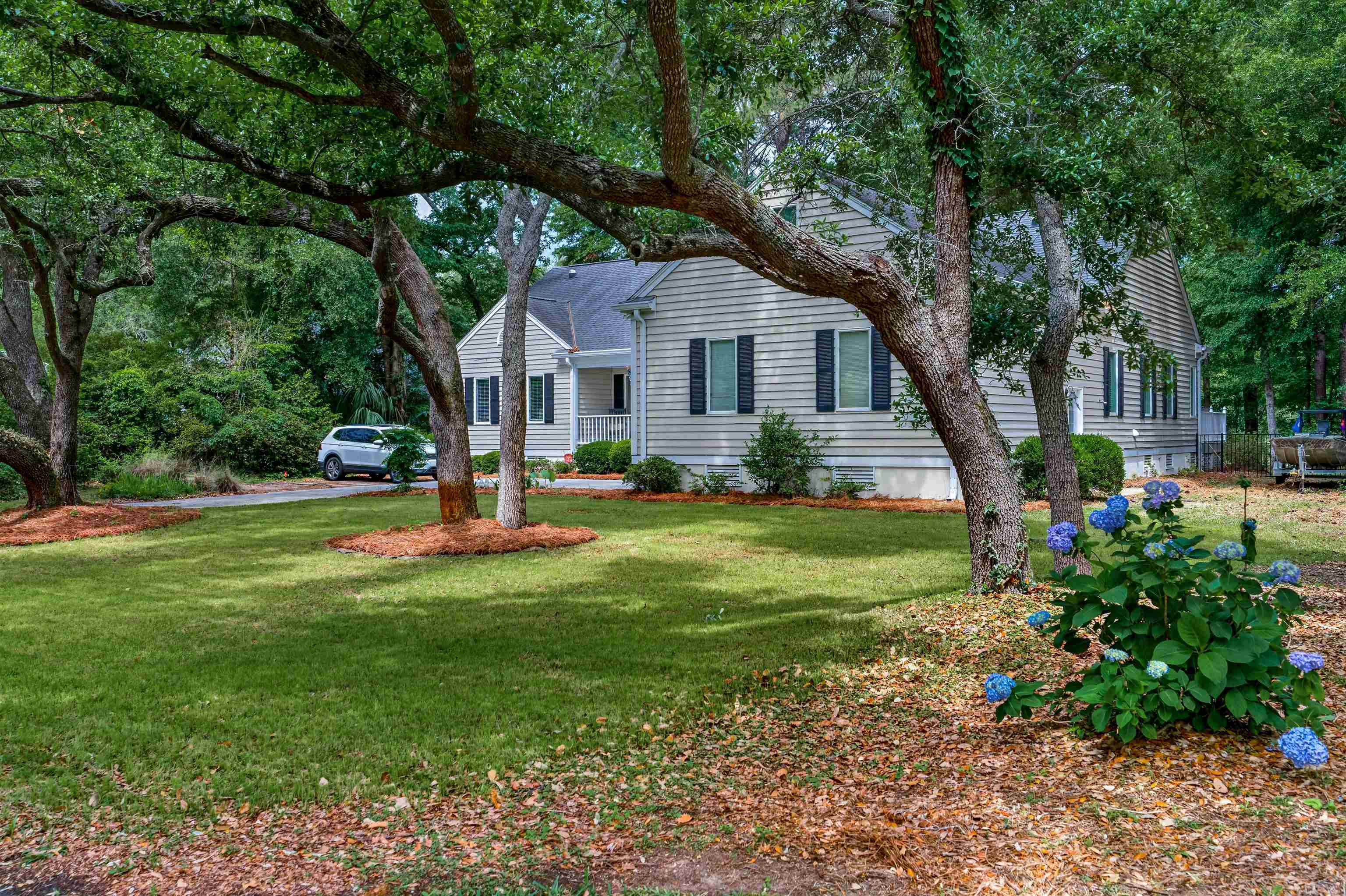 103 Goodson Loop Pawleys Island, SC 29585 - Photo 5 of 55