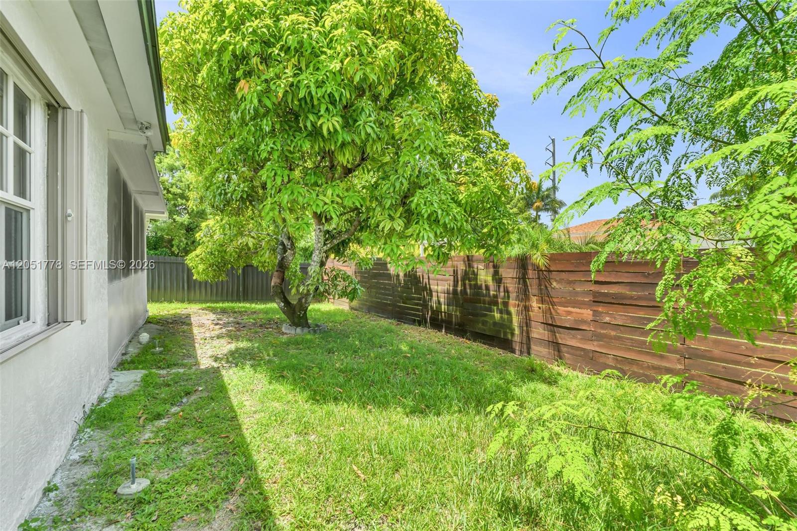 3432 Southwest 63rd Way Miramar, FL 33023 - Photo 34 of 47