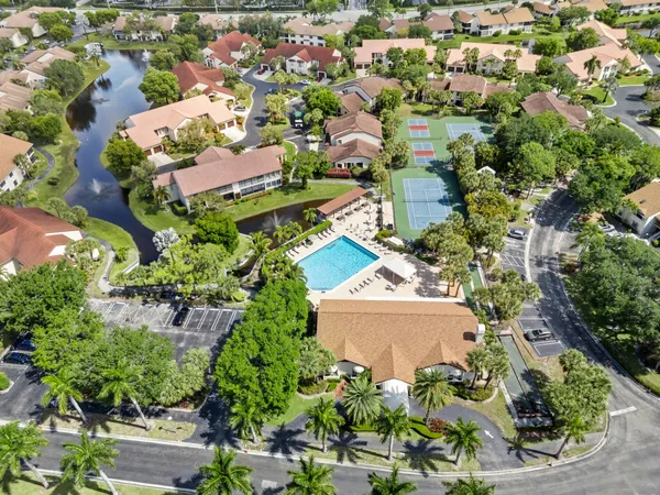 $215,000 | 3333 Jog Park Drive, Greenacres, FL 33467