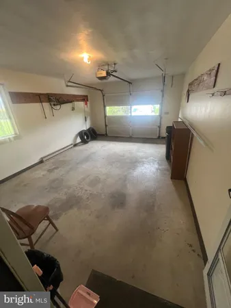 $349,900 | 395 Point Drive, Petersburg, WV 26847