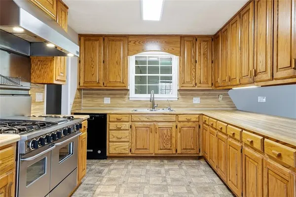 $349,900 | 2401 Ebenezer Road Southeast, Conyers, GA 30094