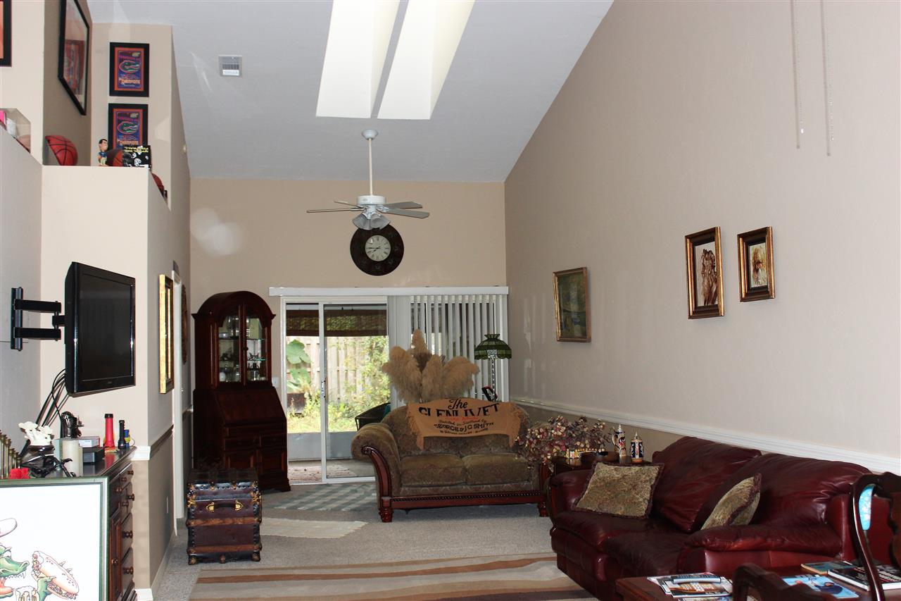 5155 Southwest 9 Lane Gainesville, FL 32607 - Photo 6 of 8 Gallery Image 6