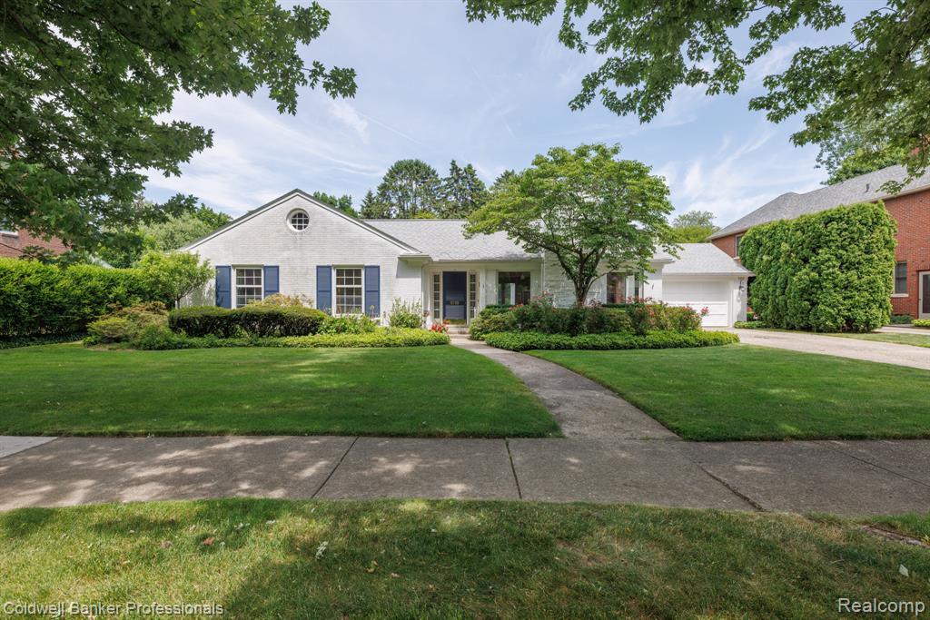 1018 Harvard Road Grosse Pointe, MI 48230 - Photo 1 of 40