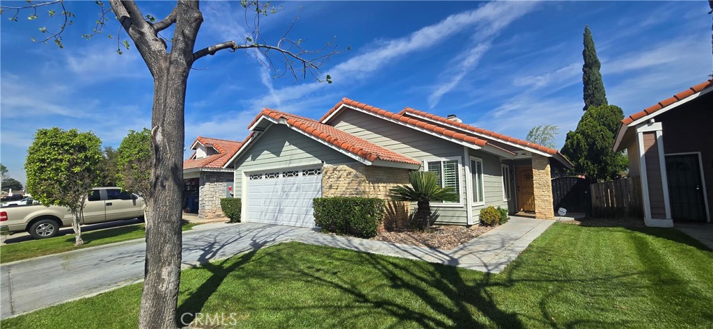 1158 West Cornell Street Rialto, CA 92376 - Photo 2 of 28 Front of the house