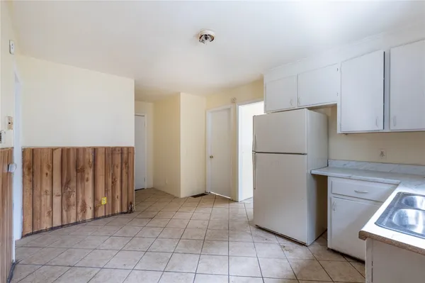 $1,800 | 675 South Clinton Avenue, Rochester, NY 14620