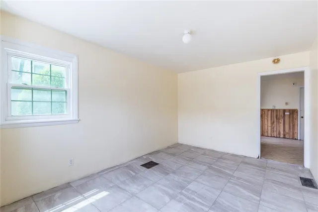 $1,300 | 675 South Clinton Avenue, Rochester, NY 14620