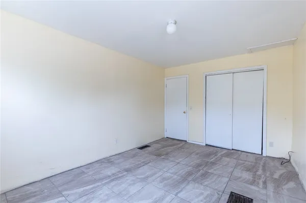 $1,800 | 675 South Clinton Avenue, Rochester, NY 14620