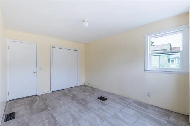 $1,300 | 675 South Clinton Avenue, Rochester, NY 14620