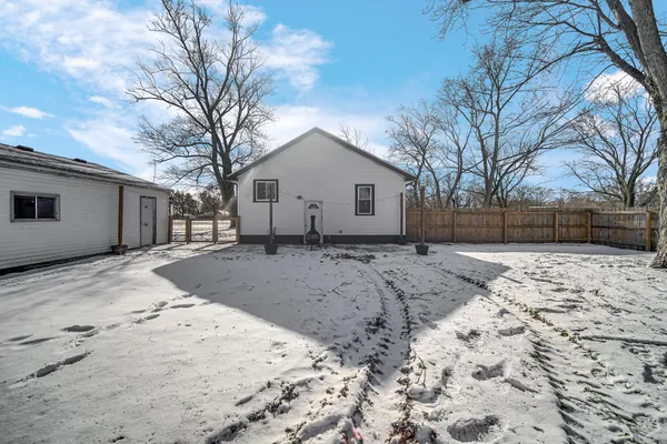 $239,900 | 2941 East U S 6, Hamlet, IN 46532