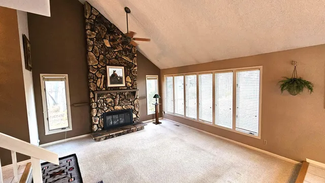 $315,000 | 6720 Woodcrest Parkway, Rockford, IL 61109