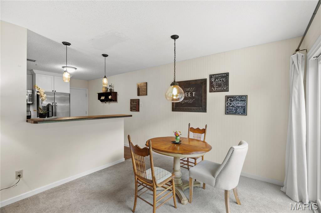 1304 Tahoe Valley Court Ballwin, MO 63021 - Photo 7 of 20