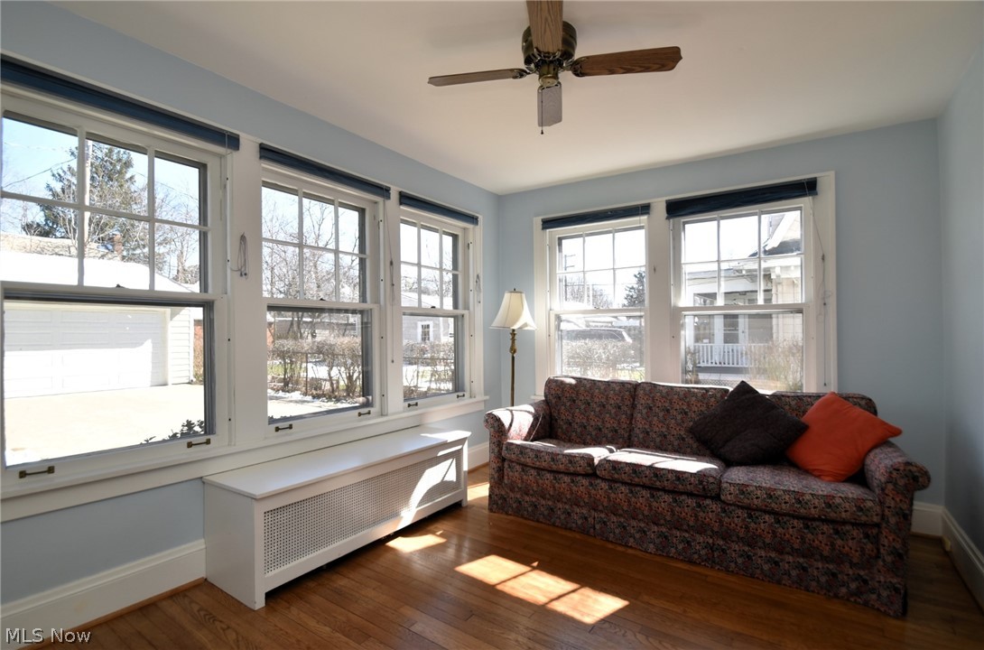 3271 Warrington Road Cleveland, OH 44120 - Photo 9 of 36