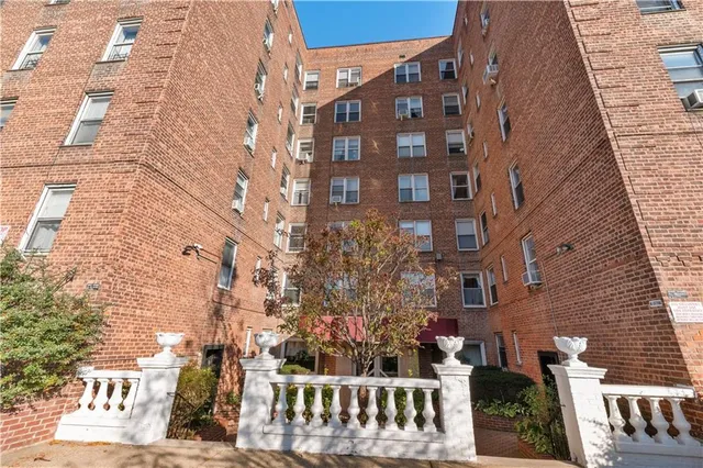$279,000 | 2525 Nostrand Avenue, Unit 5S | Midwood