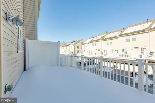 $3,100 | 6721 Caleb Dorsey Square, Unit 35, Elkridge, MD 21075