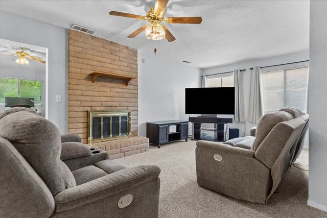 $590,000 | 1432 Driftwood Way, Manteca, CA 95337