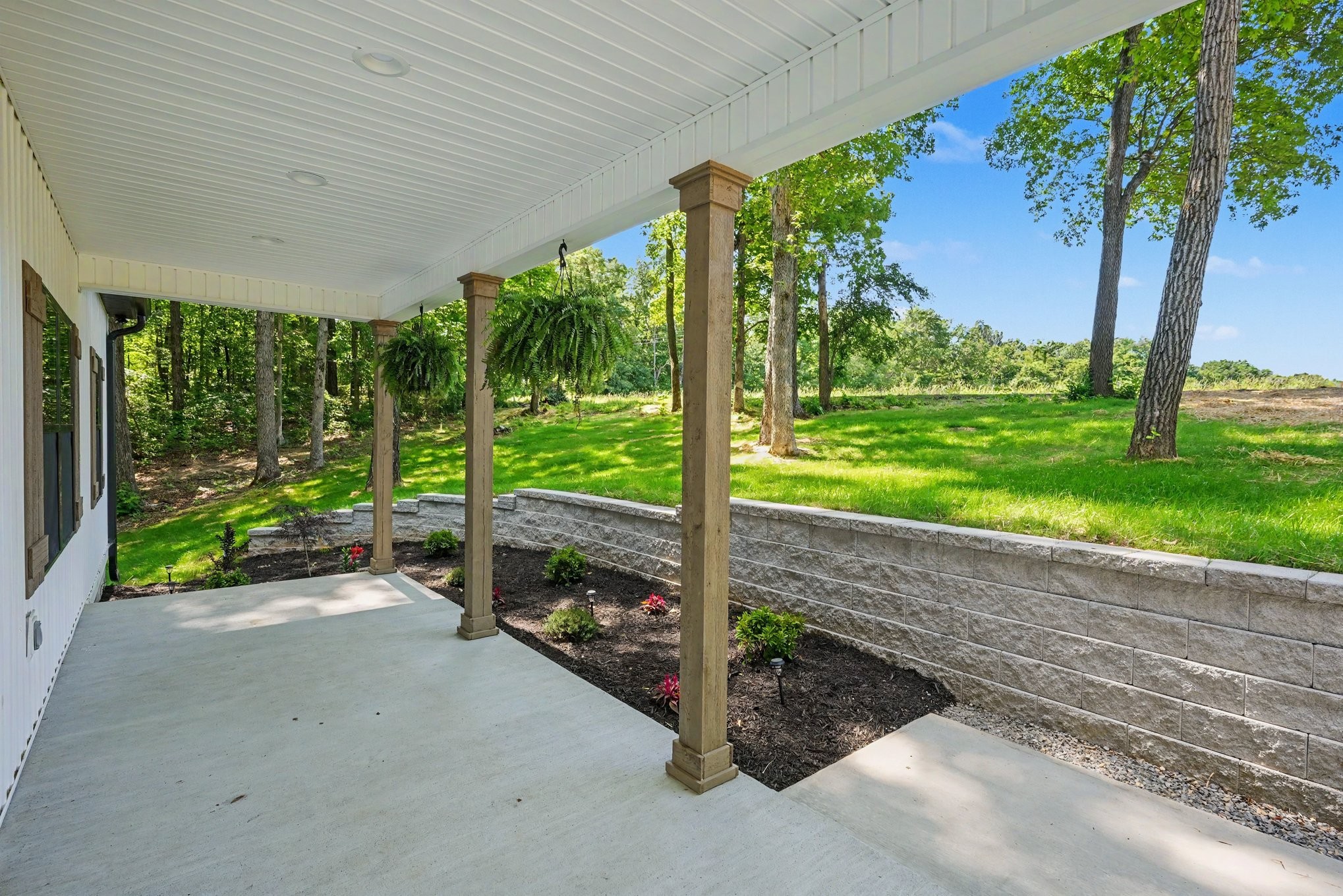 1475 Spann Road Charlotte, TN 37036 - Photo 3 of 24