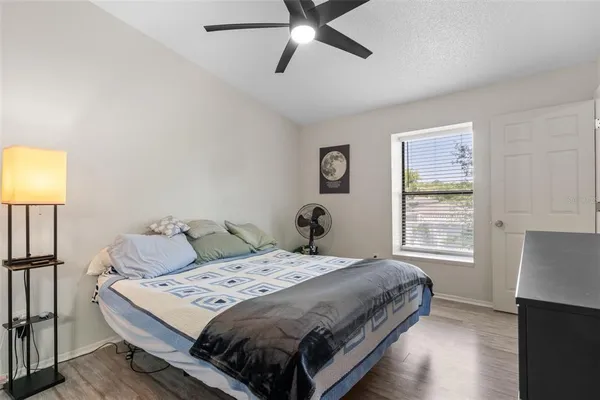 $2,000 | 14733 Norwood Oaks Drive, Unit 201, Tampa, FL 33613