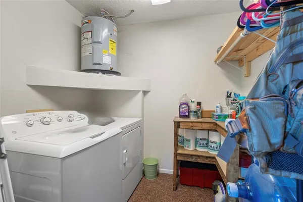$2,000 | 14733 Norwood Oaks Drive, Unit 201, Tampa, FL 33613