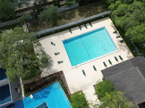$2,000 | 14733 Norwood Oaks Drive, Unit 201, Tampa, FL 33613