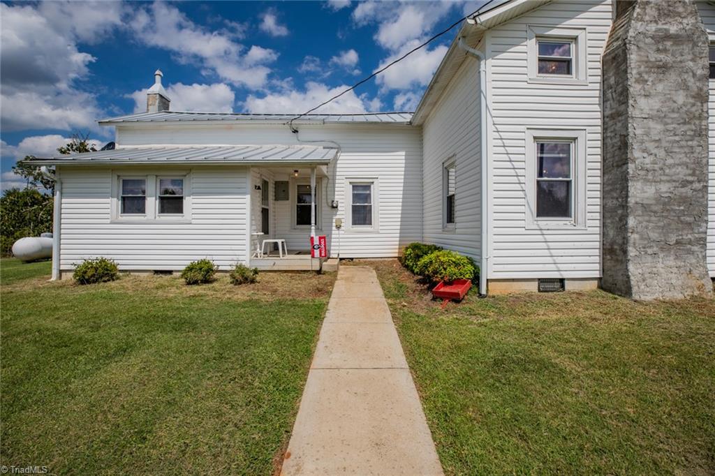 2026 Ray Loop Road Westfield, NC 27053 - Photo 11 of 16