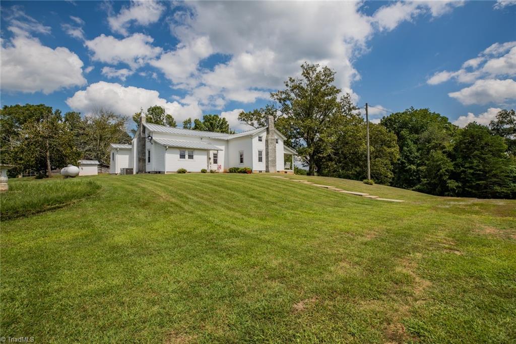 2026 Ray Loop Road Westfield, NC 27053 - Photo 12 of 16