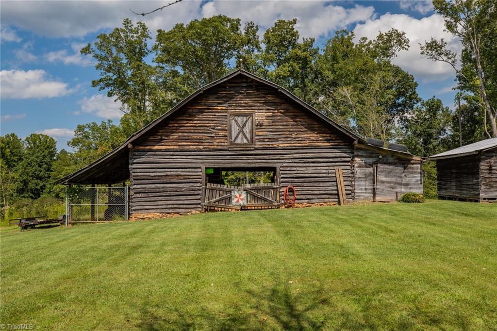 2026 Ray Loop Road Westfield, NC 27053 - Photo 13 of 16