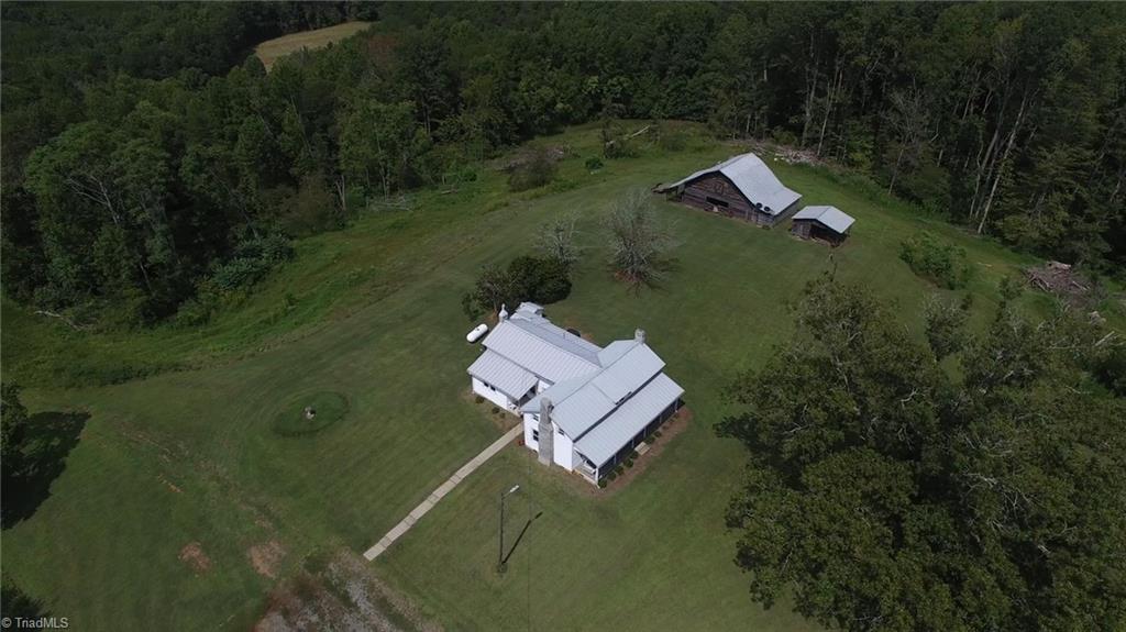 2026 Ray Loop Road Westfield, NC 27053 - Photo 3 of 16